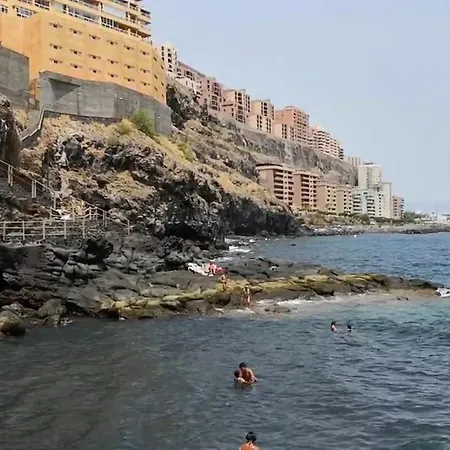 아파트 Facing The Ocean - Full Appt With 2 Double Bedroom *