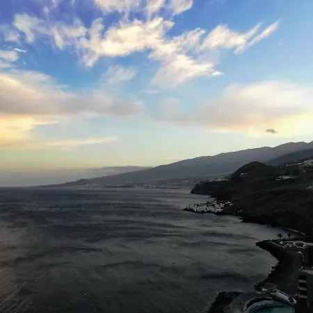 Facing The Ocean - Full Appt With 2 Double Bedroom * Tabaiba